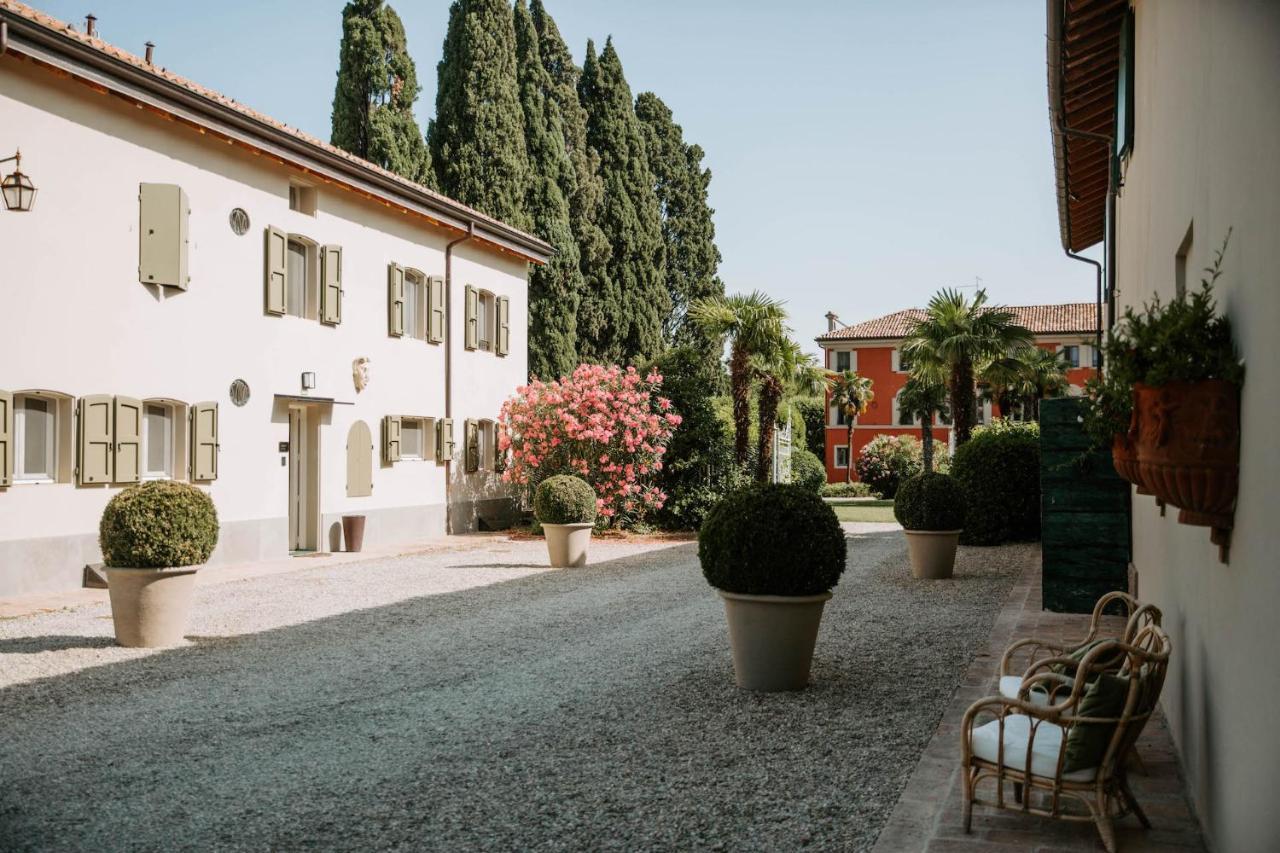 Relais Roncolo 1888 Villa Quattro Castella ภายนอก รูปภาพ